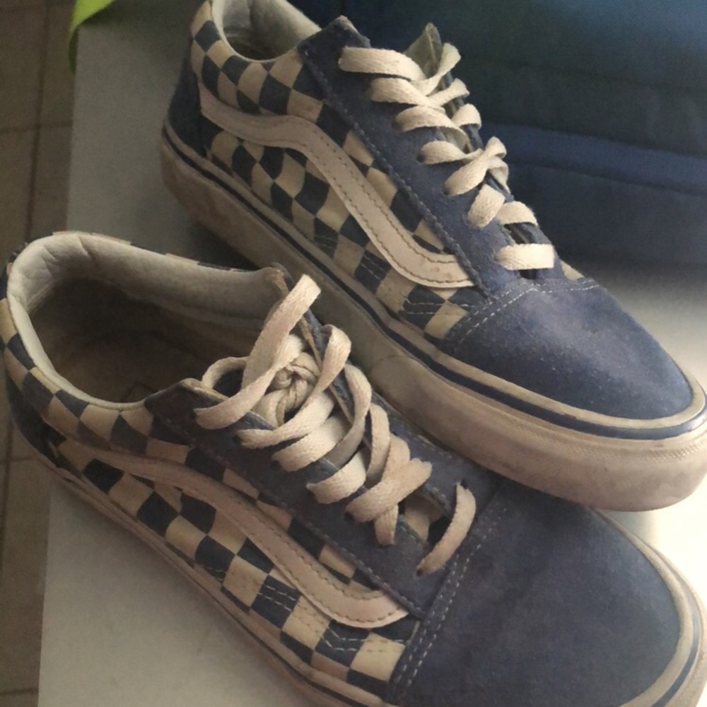 *UPDATED* Vans old skool blue & white